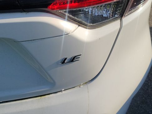 Used 2023 Toyota Corolla LE FWD image 16