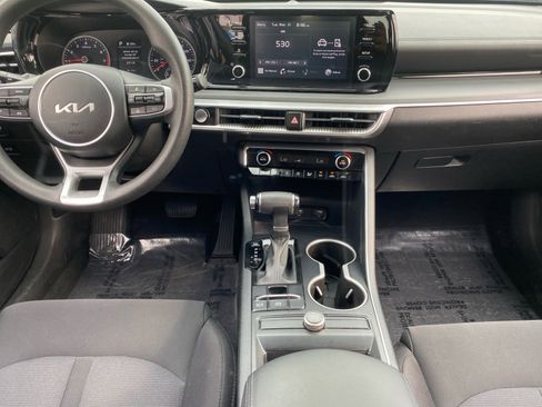 Used 2023 Kia K5 LXS FWD image 11