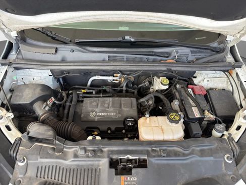 Used 2016 Buick Encore FWD image 21
