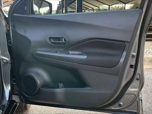 Used 2024 Nissan Kicks S w/ Interior Electronics Package image 21