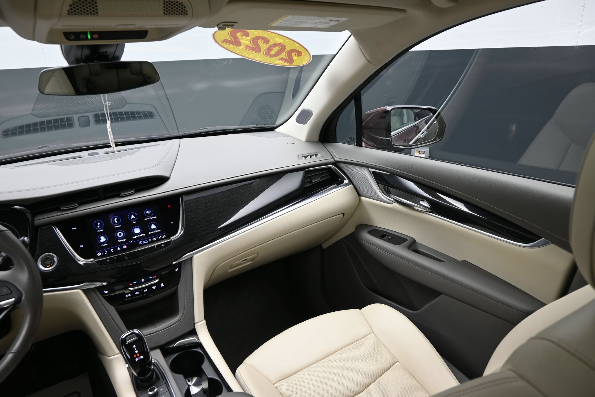Used 2022 Cadillac XT6 Premium Luxury FWD image 37