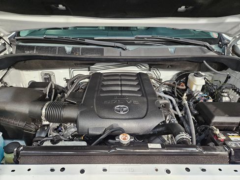Used 2021 Toyota Tundra SR5 w/ SR5 Leather Package RWD image 19