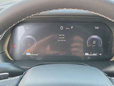 New 2025 Jeep Grand Cherokee Laredo X image 7