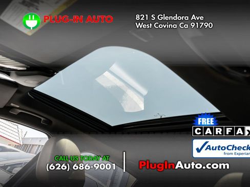 Used 2020 BMW 330i Sedan w/ M Sport Package RWD image 9