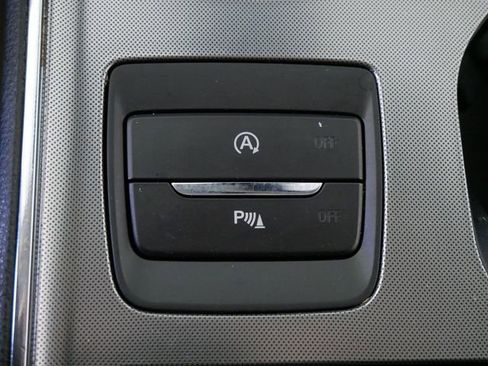 Certified 2024 Ford Edge Titanium image 21