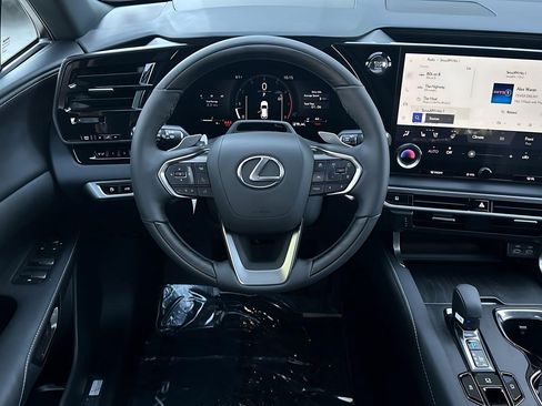 New 2026 Lexus RX 350 FWD image 25