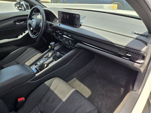 Used 2024 Honda Accord Sport image 28