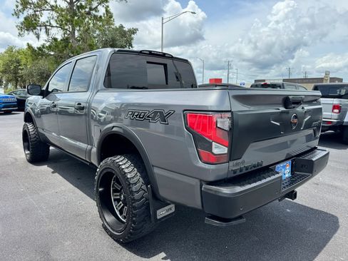 Used 2020 Nissan Titan PRO-4X w/ Pro-4x Convenience Package AWD/4WD image 5
