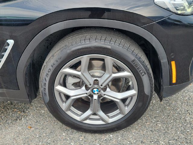 Used 2024 BMW X3 xDrive30i w/ Convenience Package AWD/4WD image 6
