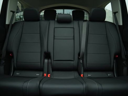 Certified 2026 Mercedes-Benz GLS 450 GLS 450 image 37