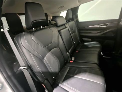 Used 2023 INFINITI QX60 Luxe image 25