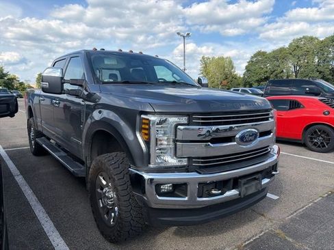Used 2018 Ford F350 Lariat w/ Lariat Ultimate Package AWD/4WD image 2