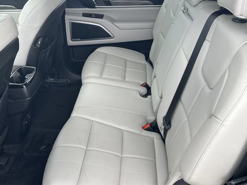 Used 2020 Kia Telluride EX FWD image 15