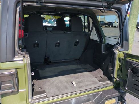 Used 2021 Jeep Wrangler Unlimited Sport AWD/4WD image 25