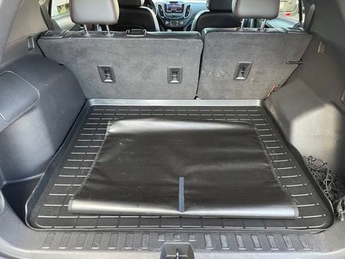 Used 2022 Chevrolet Equinox RS w/ RS Leather Package AWD/4WD image 53