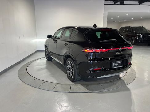 Used 2024 Alfa Romeo Tonale Ti image 13