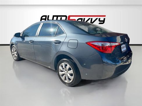 Used 2016 Toyota Corolla LE image 5