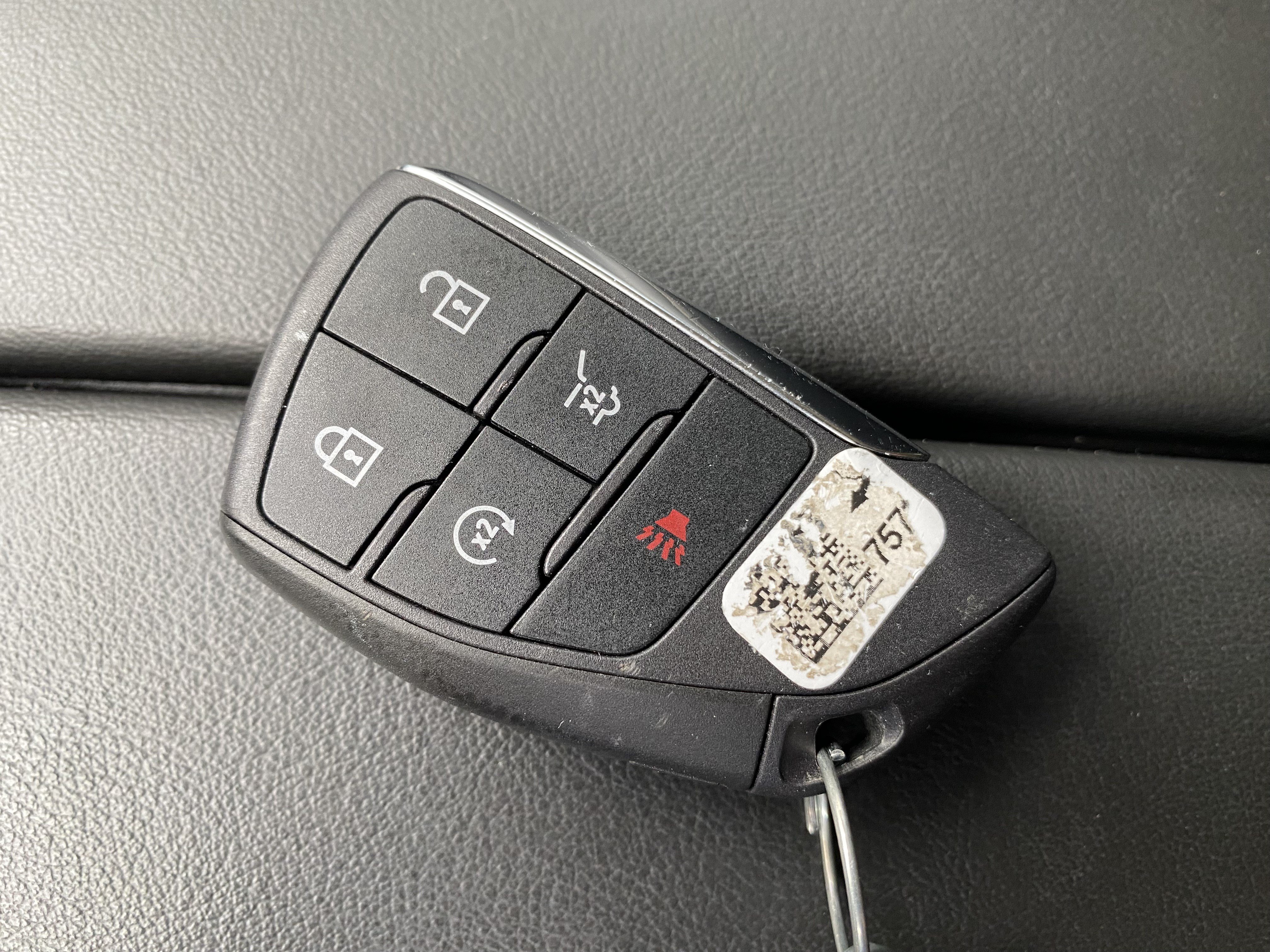 Used 2023 Buick Envision Essence FWD image 36
