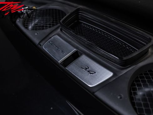 Used 2016 Porsche 911 Carrera Black Edition RWD image 54