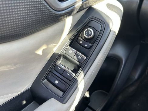 Used 2020 Subaru Forester Limited w/ Popular Package #3 AWD/4WD image 21