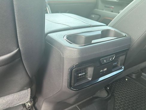 Certified 2024 GMC Sierra 1500 AT4 w/ Technology Package AWD/4WD image 18