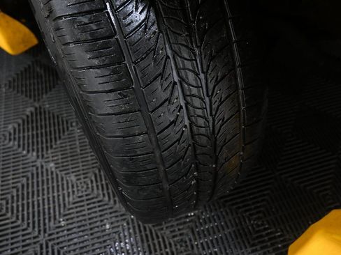 Used 2002 Chevrolet S10 Pickup LS w/ LS Preferred Equipment Group image 17