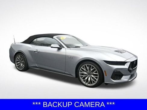 Used 2025 Ford Mustang GT Premium image 5