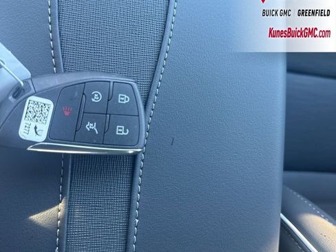 New 2026 Buick Enclave Sport Touring w/ LPO, Floor Liner Package image 40