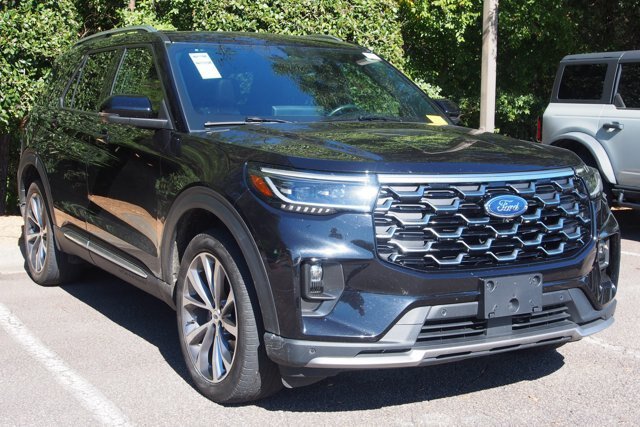Certified 2025 Ford Explorer Platinum w/ Ultimate Package AWD/4WD image 2