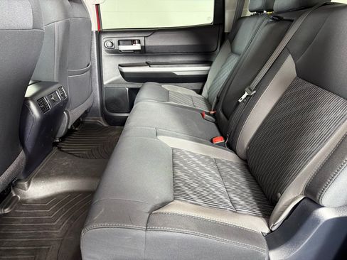 Used 2017 Toyota Tundra SR5 AWD/4WD image 18