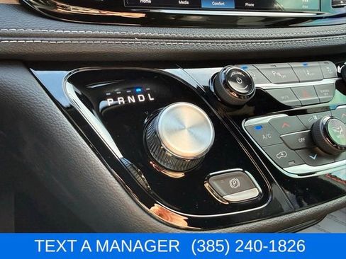 New 2026 Chrysler Pacifica Select w/ S Appearance Package image 19