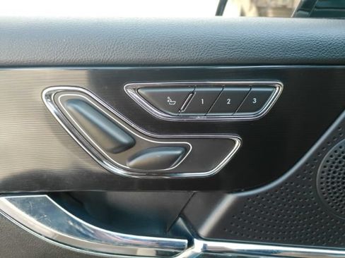 Used 2023 Lincoln Corsair Reserve AWD/4WD image 15