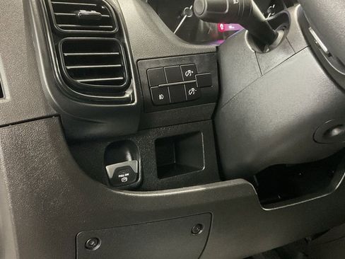 Used 2024 RAM ProMaster 3500 w/ Convenience Group image 8