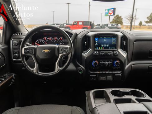 Used 2021 Chevrolet Silverado 1500 LT w/ Convenience Package II RWD image 14