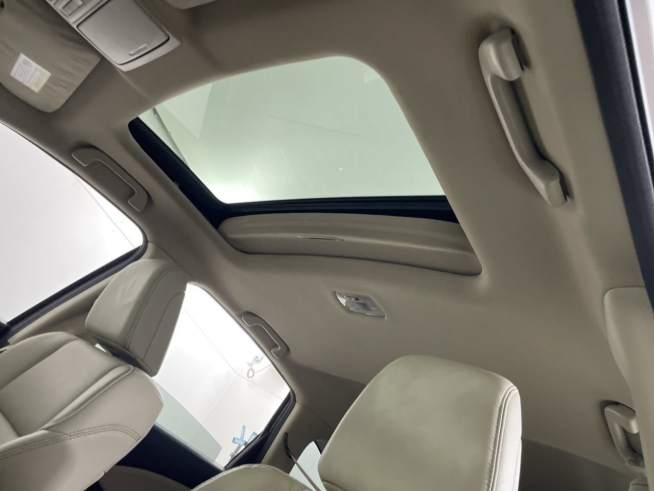 Used 2016 Honda CR-V Touring image 22