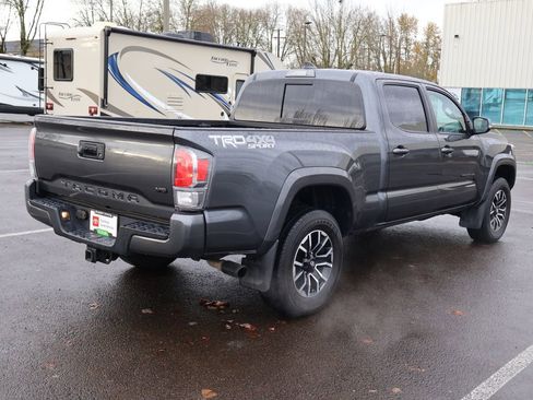 Used 2023 Toyota Tacoma TRD Sport w/ Black Out Package (TMS) image 10