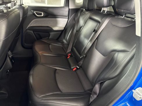 Used 2022 Jeep Compass Latitude w/ Convenience Group FWD image 13