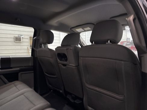 Used 2019 Ford F150 XLT image 32