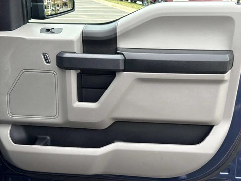 Used 2018 Ford F150 XL w/ Equipment Group 101A Mid AWD/4WD image 21