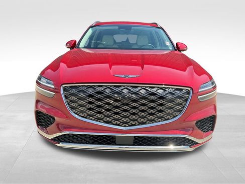 Certified 2026 Genesis GV70 2.5T Advanced AWD/4WD image 8