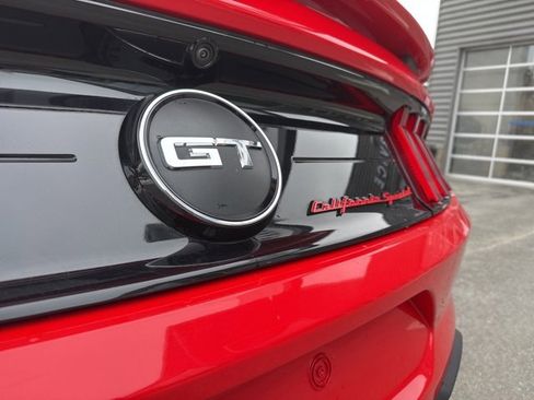 Used 2021 Ford Mustang GT Premium w/ Equipment Group 401A image 9