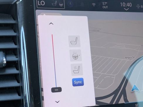 Used 2024 Chrysler Pacifica Limited image 27