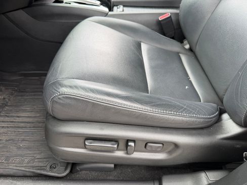 Used 2022 Honda Pilot Touring image 15