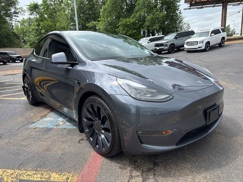 Used 2022 Tesla Model Y Performance AWD/4WD image 4