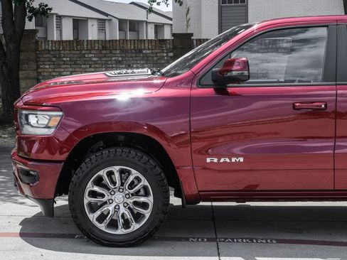 Used 2023 RAM 1500 Laramie AWD/4WD image 21
