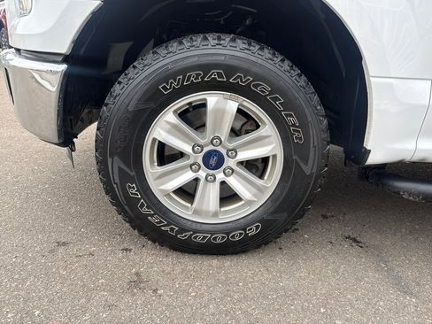 Used 2016 Ford F150 XLT image 25