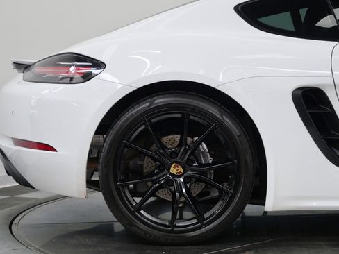 Used 2021 Porsche 718 Cayman RWD image 47
