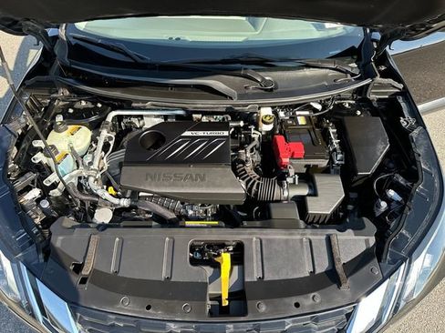 Used 2023 Nissan Rogue SV AWD/4WD image 7