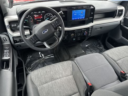 Used 2023 Ford F350 XL w/ Snow Plow/Camper Package image 9