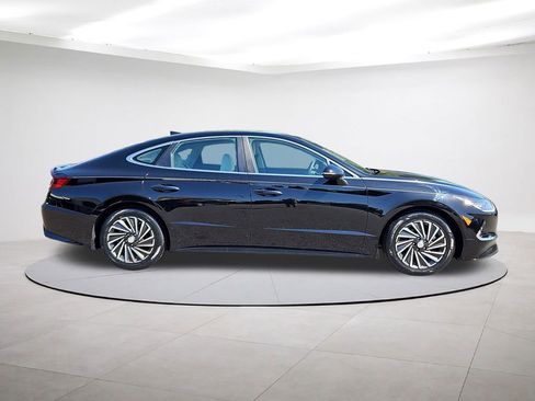 Used 2023 Hyundai Sonata SEL FWD image 8